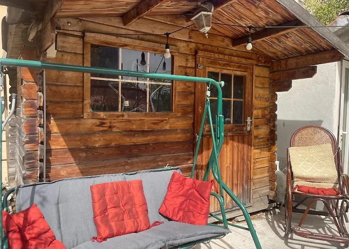 Prickly Pear Corner Apartman Tirana